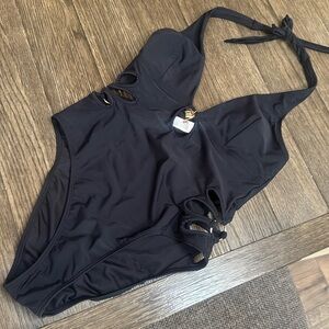 NWT CUPSHE L Black tummy control one piece